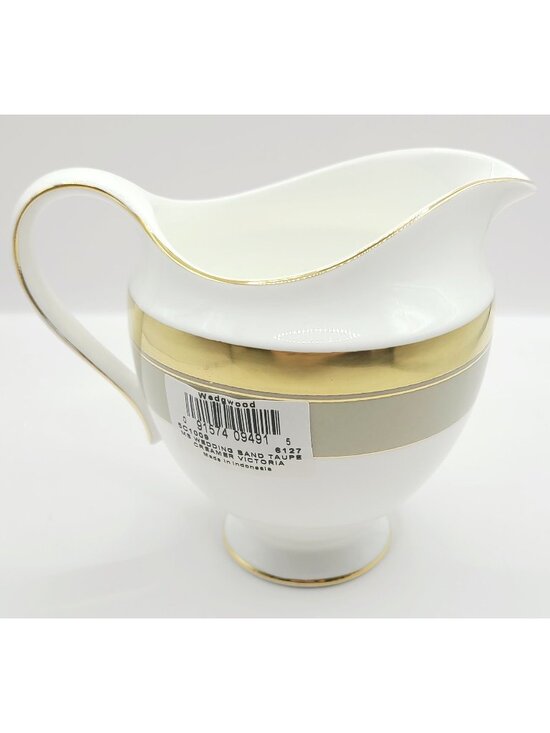 Wedgwood Other - Wedgwood Martha Stewart Wedding Band Taupe Gold Creamer Victoria New Opened Box